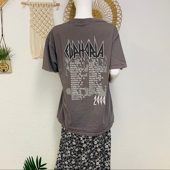 Vintage | Def Leppard Euphoria Tour Band T-shirt - Picture 9 of 12